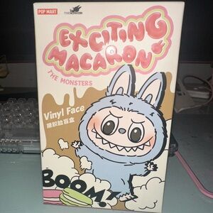 Toffee Exciting Macaron Labubu